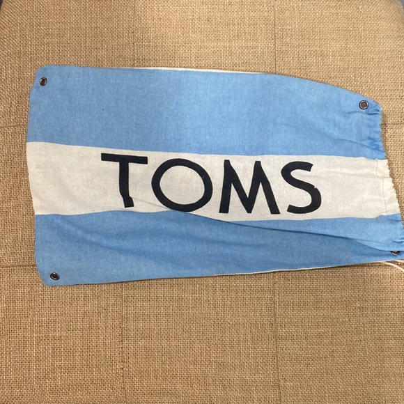 TOMs slip on shoe - Picture 12 of 13
